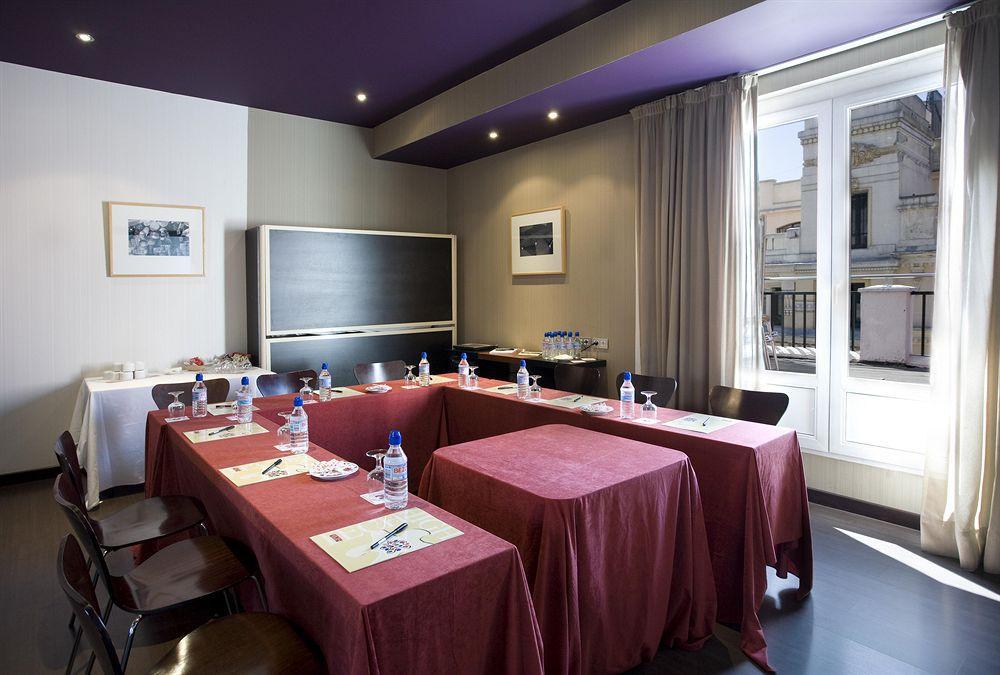 Hotel Petit Palace Puerta Del Sol 3*