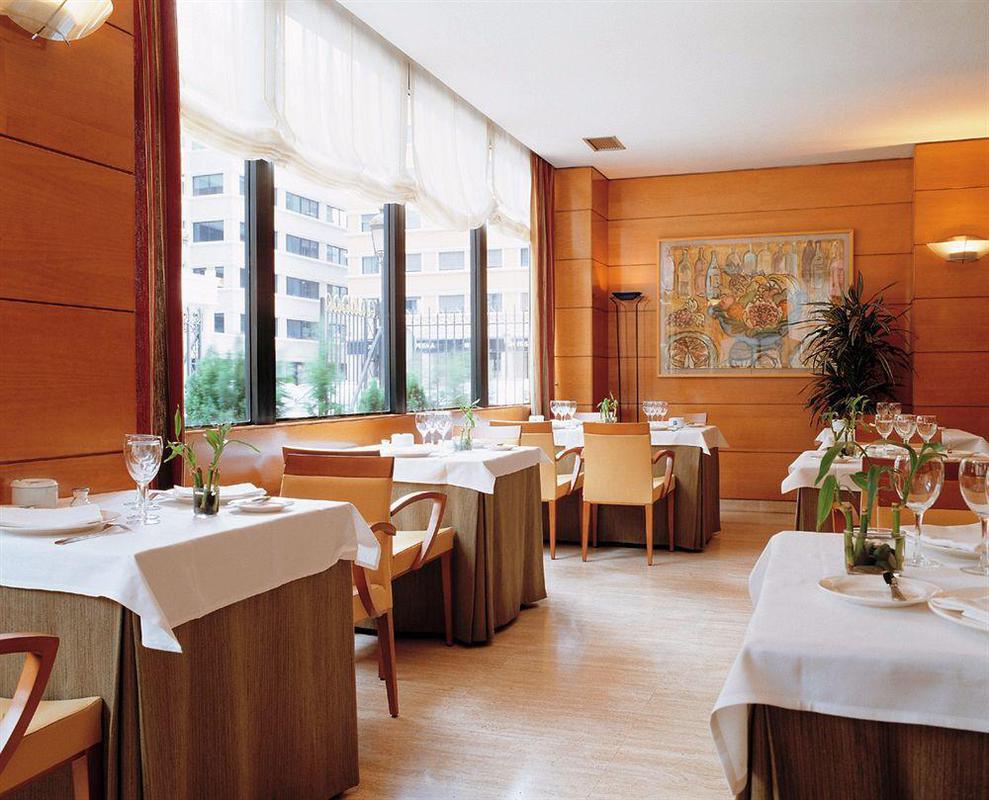 Hotel Nh Prisma 4*