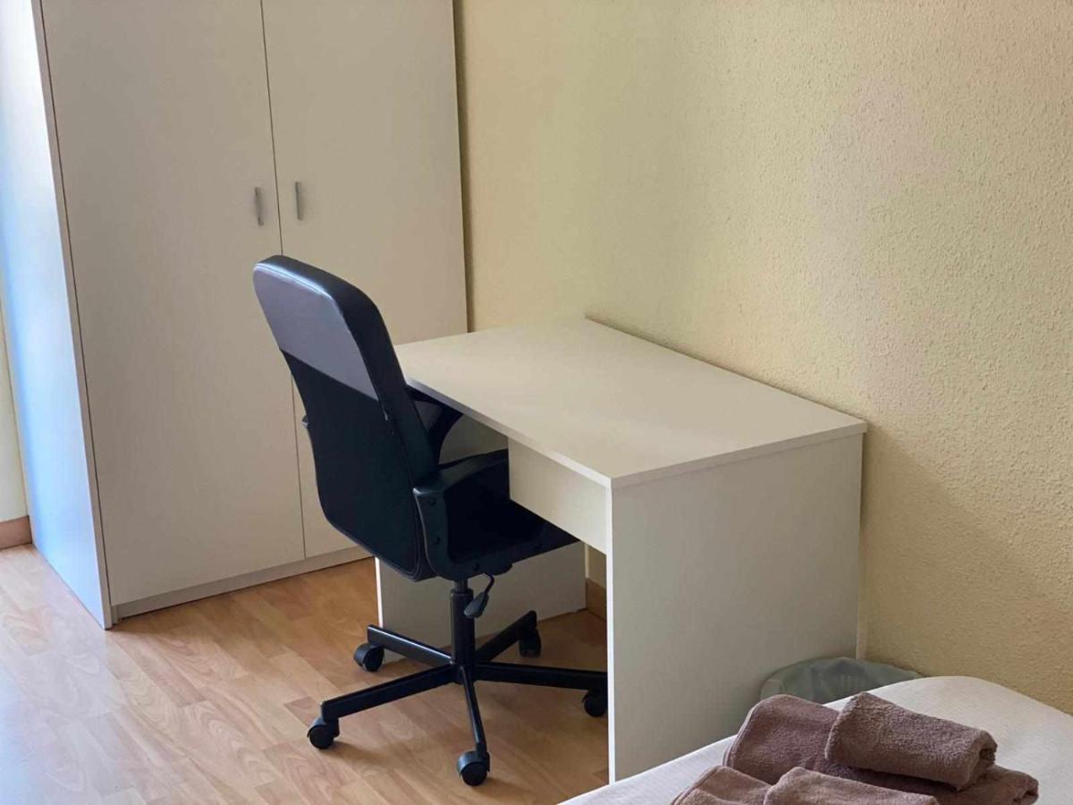 Residencia 12 Octubre Bed and breakfast Madrid