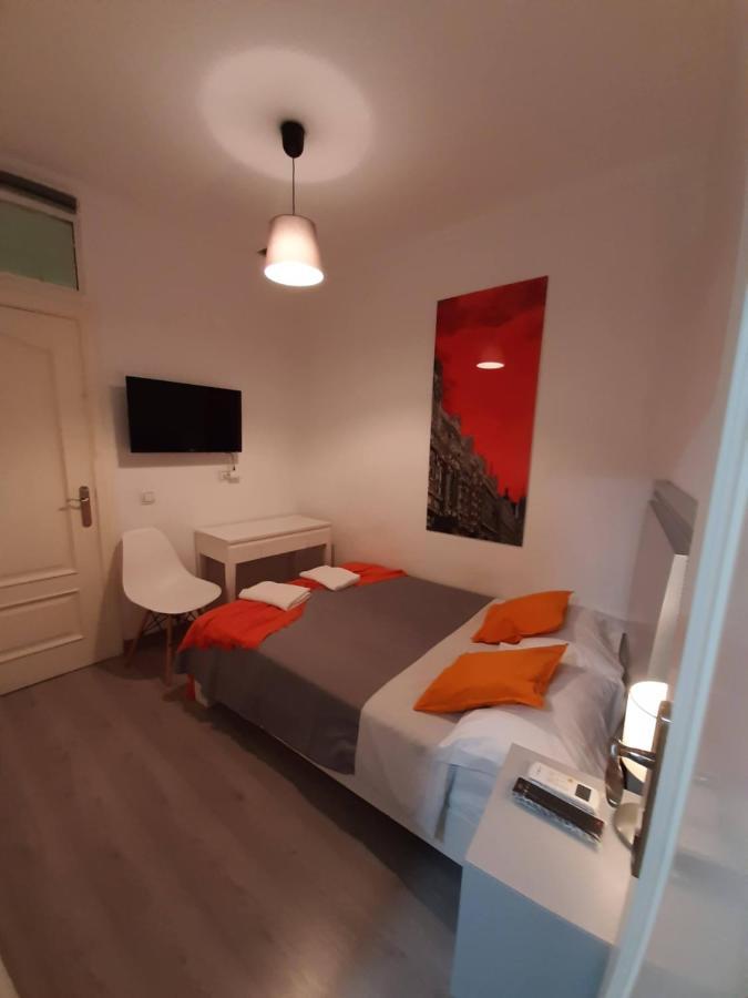 Casa de hóspedes Ch Lumiere Madri