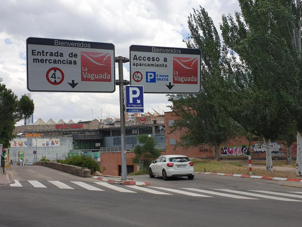 Bonito Piso Metro Barrio Del Pilar, Plaza Padrón Apartamento