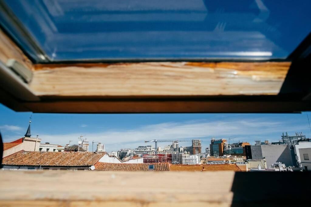 Homeabout Calle Mayor Apartment