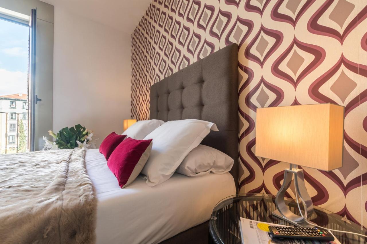 Santa Ana Boutique En Madrid