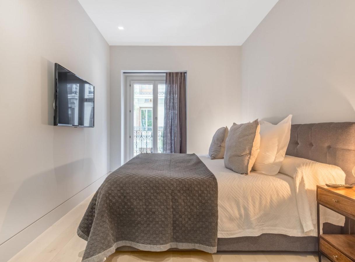Luxury 2-bedroom In Barrio De Salamanca, Villanueva Vi Madrid