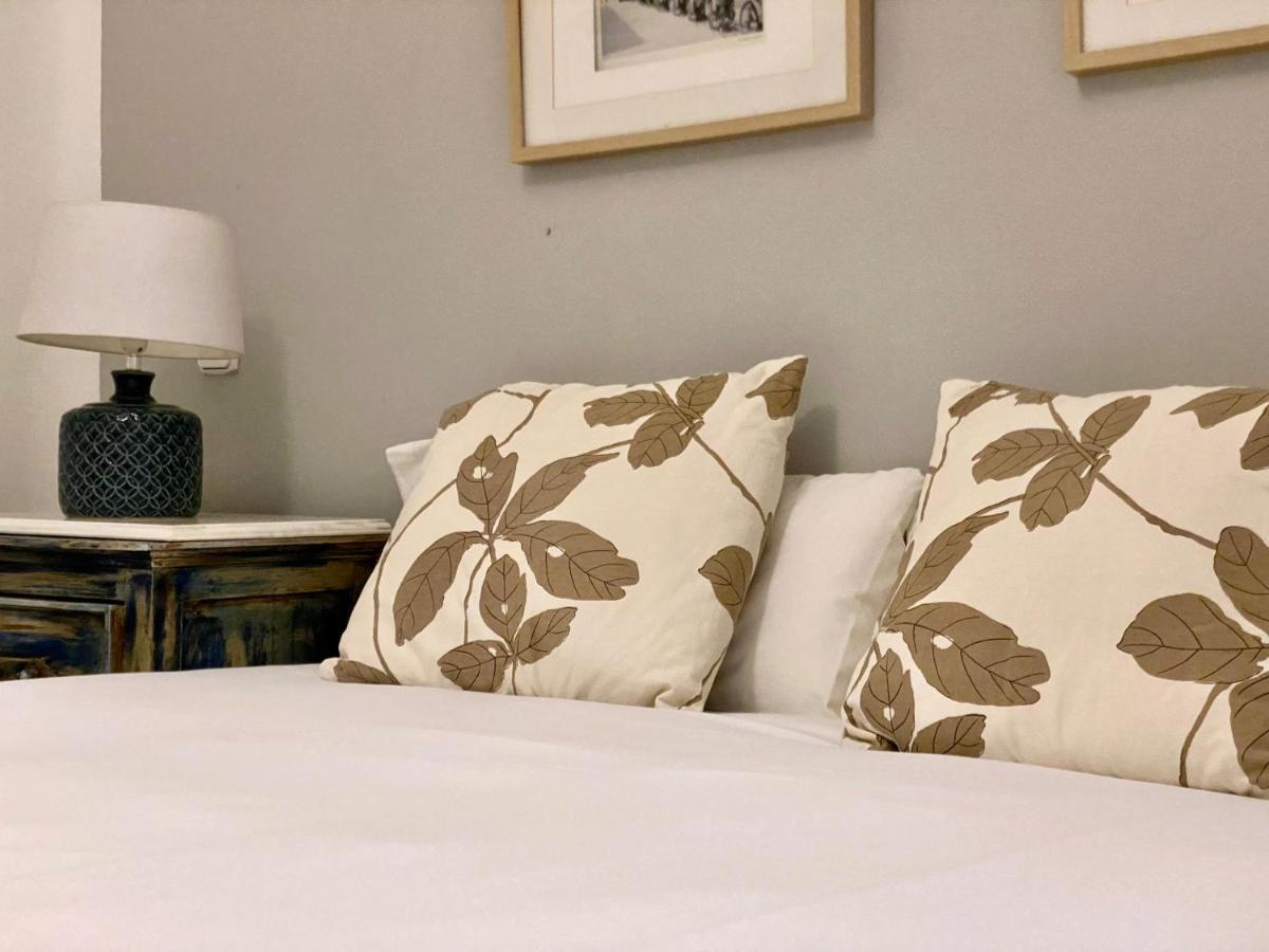 Charming Malasana Gallery - Apartment
