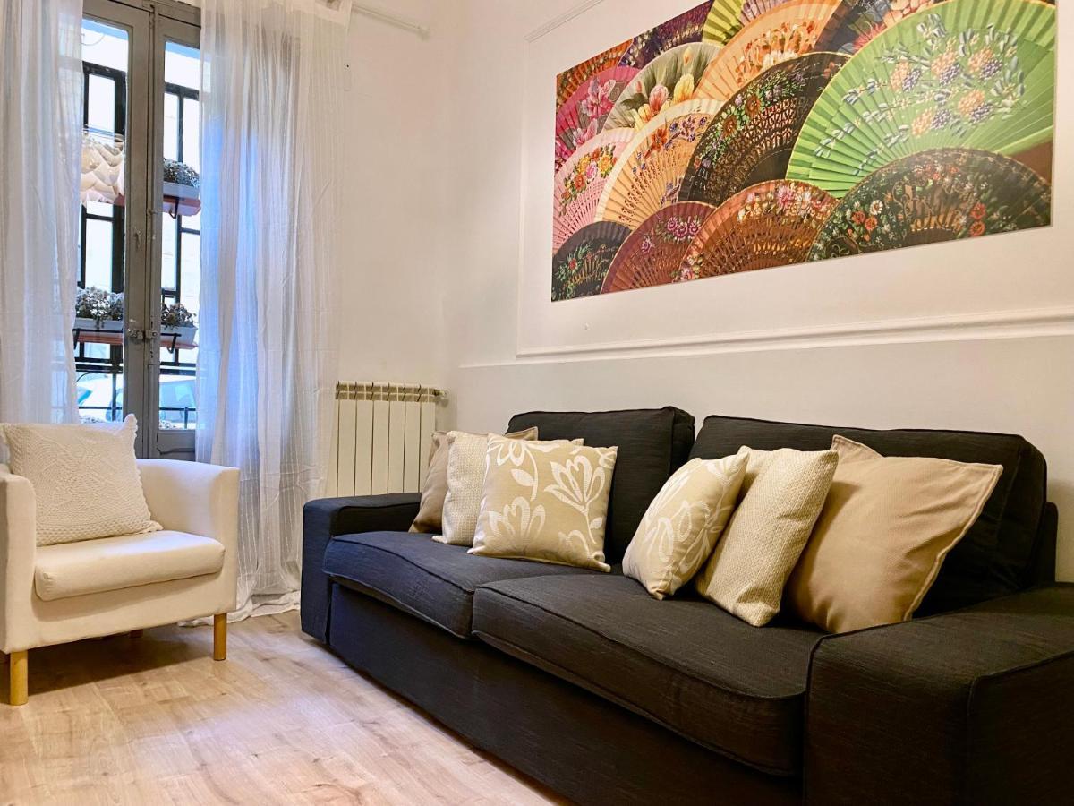 Charming Malasana Gallery - Madrid