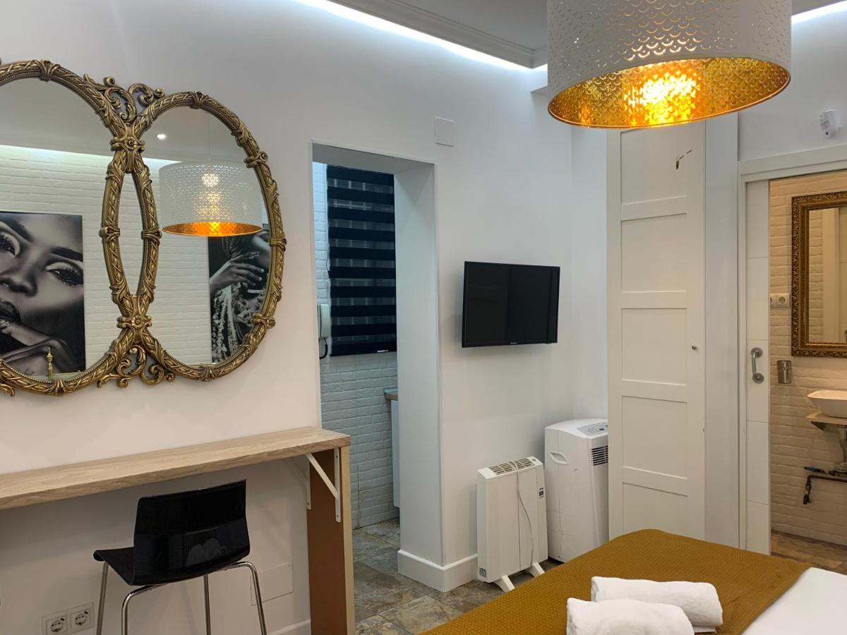 Oro Close The Plaza Mayor Apartment Madrid
