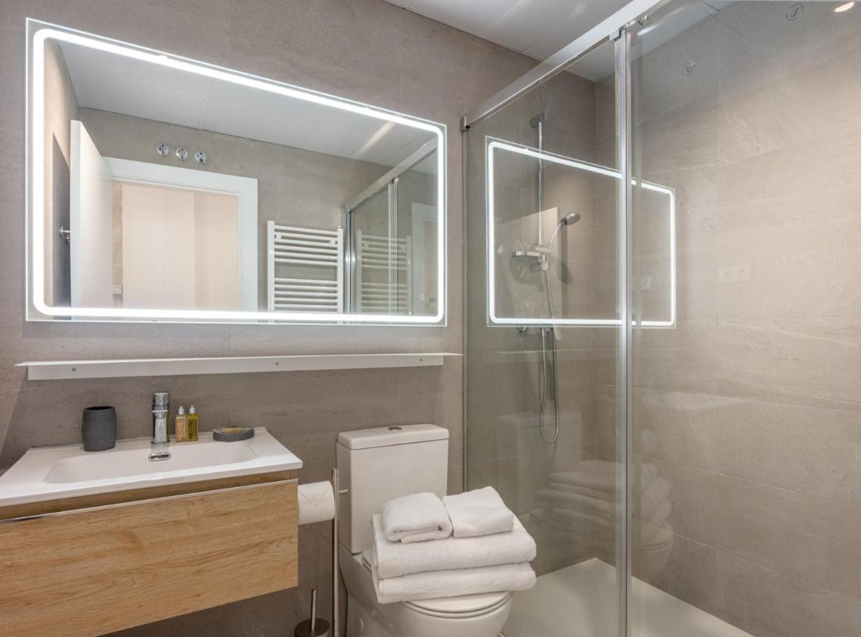 Apartment Center For 2 Canalejas I
