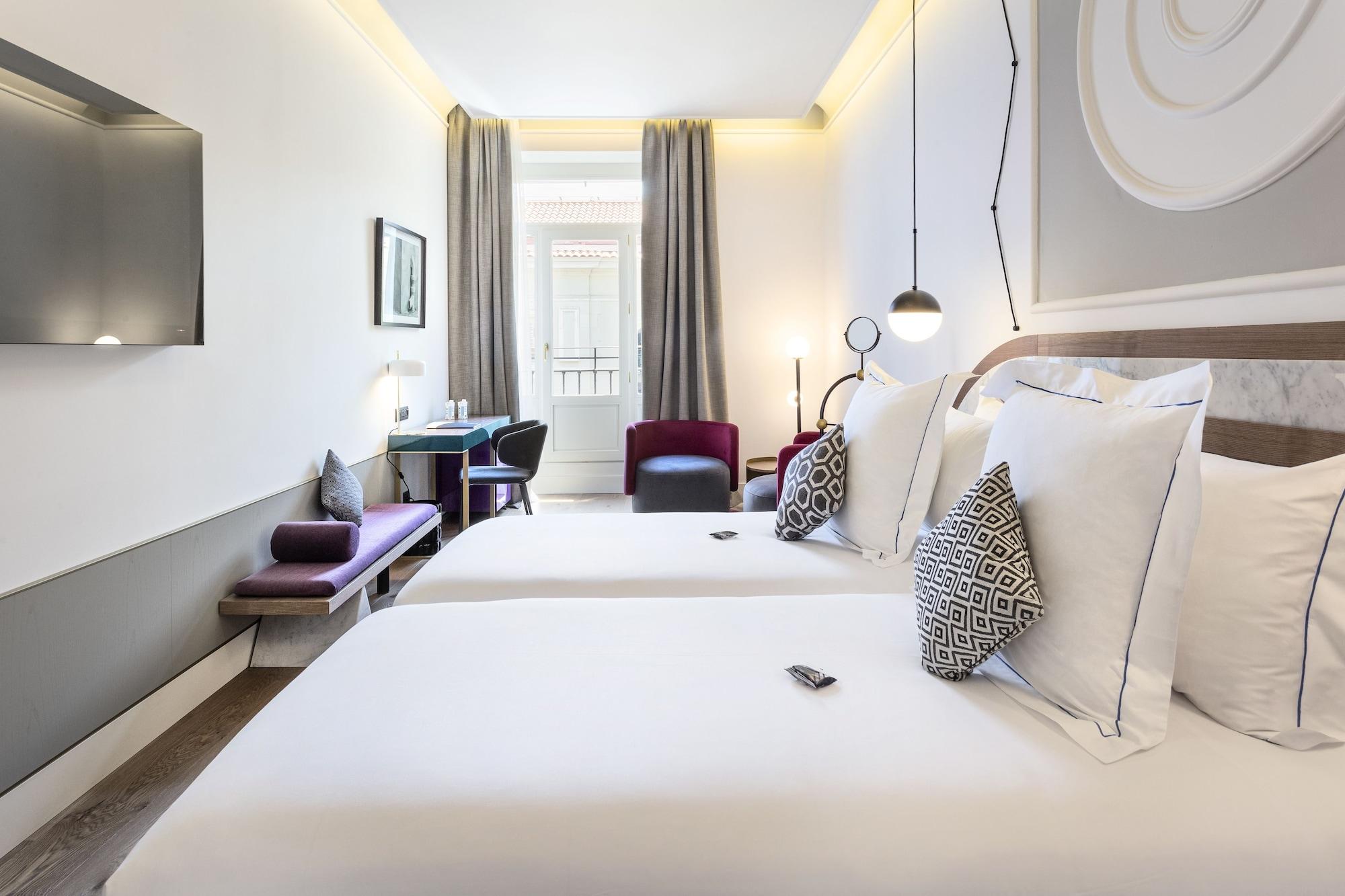 One Shot Fortuny Hotel 4*