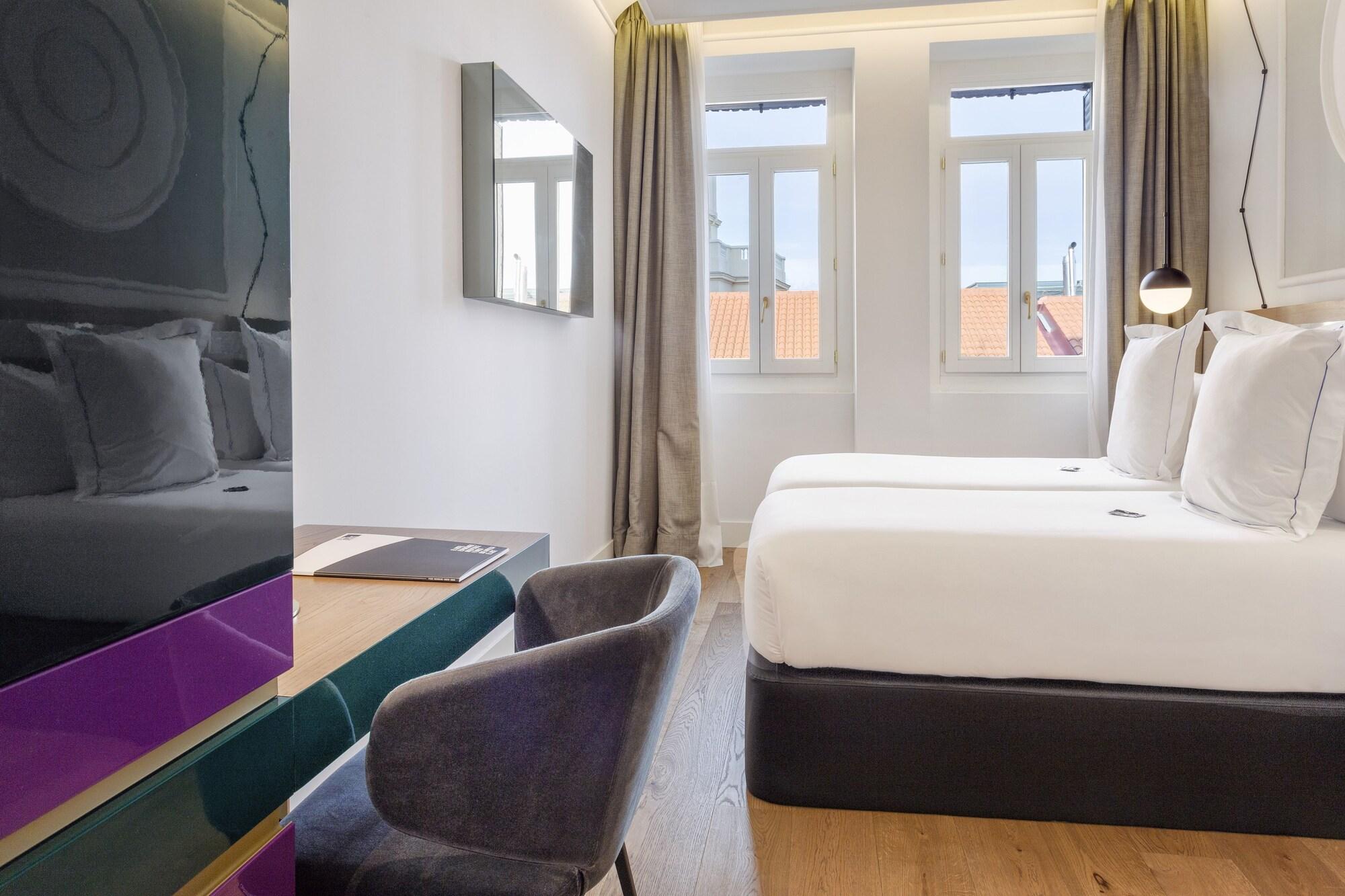 One Shot Fortuny Hotel 4*