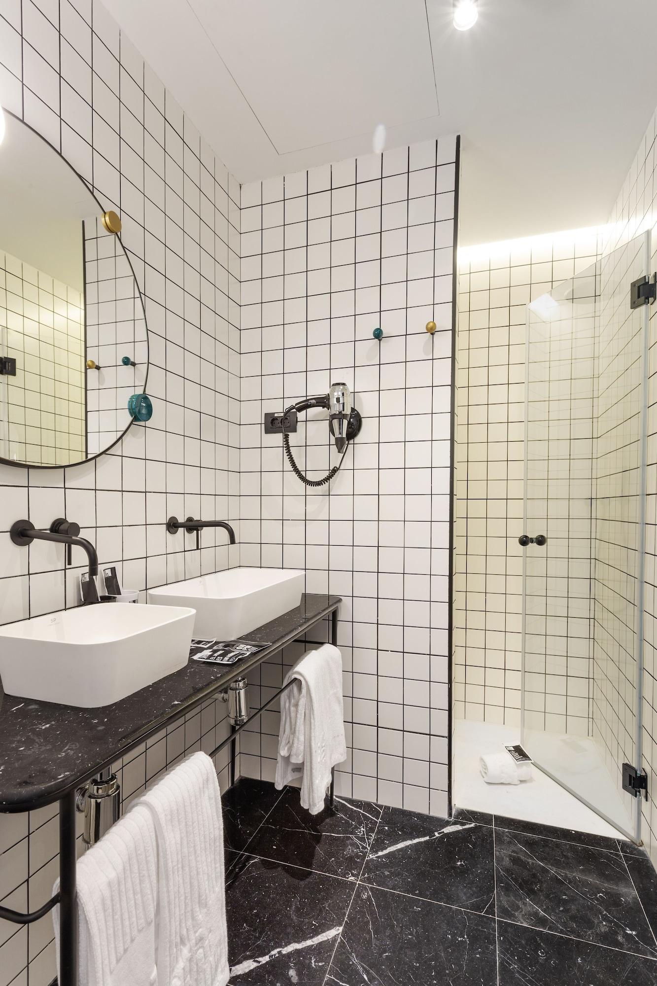 One Shot Fortuny 4* Madrid