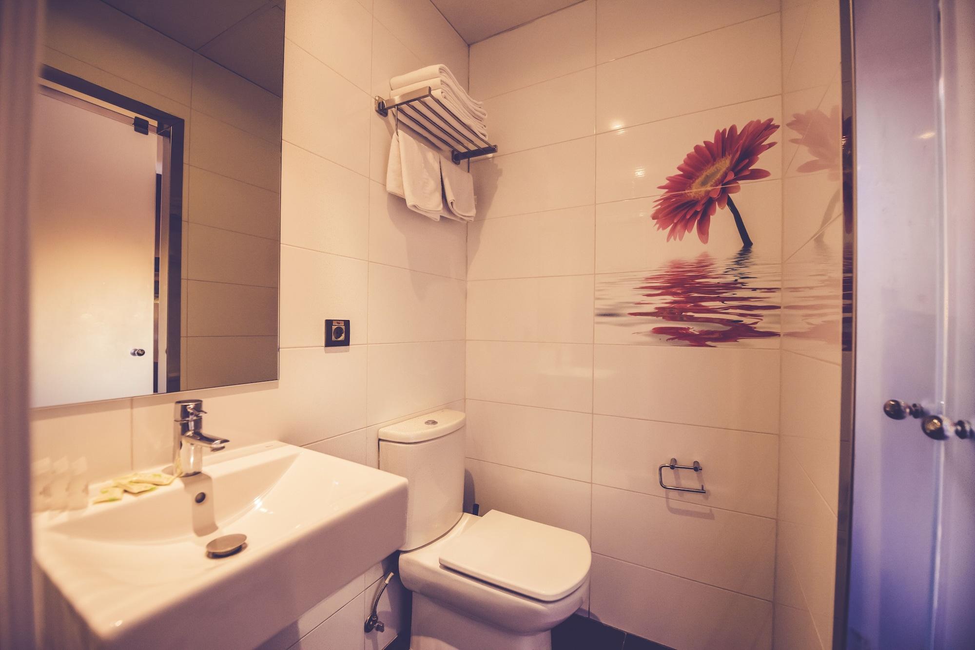 Hotel Hostal Prado 2*