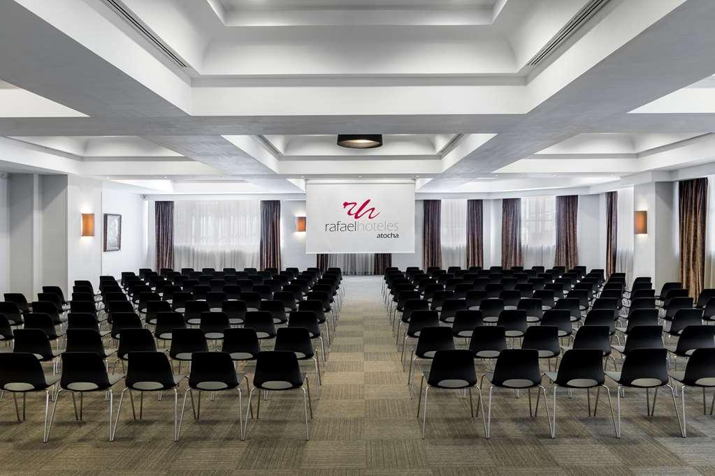 Rafaelhoteles Atocha 4* Madri