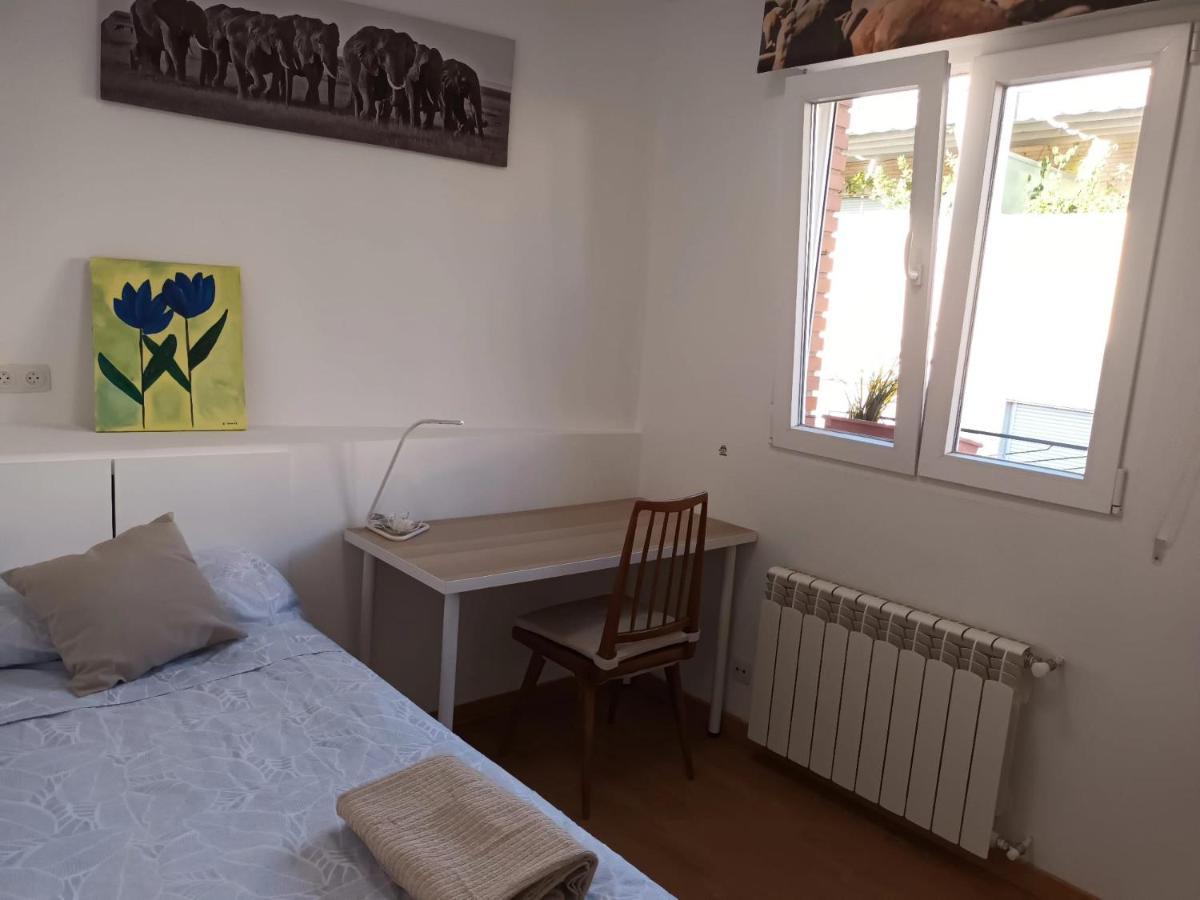 Plaza Castilla Apartment *