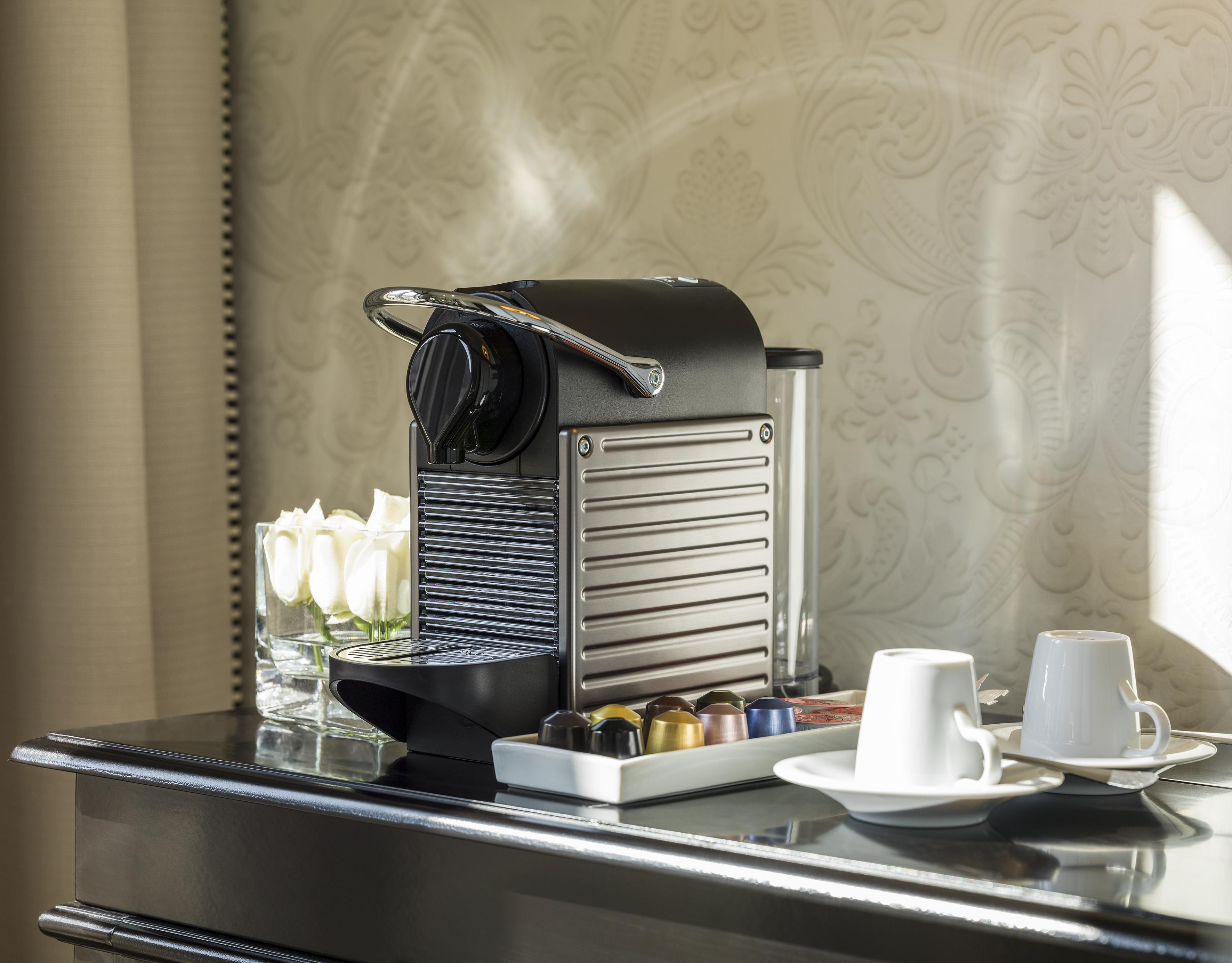 Boutique H10 De La Reina 4* Madrid