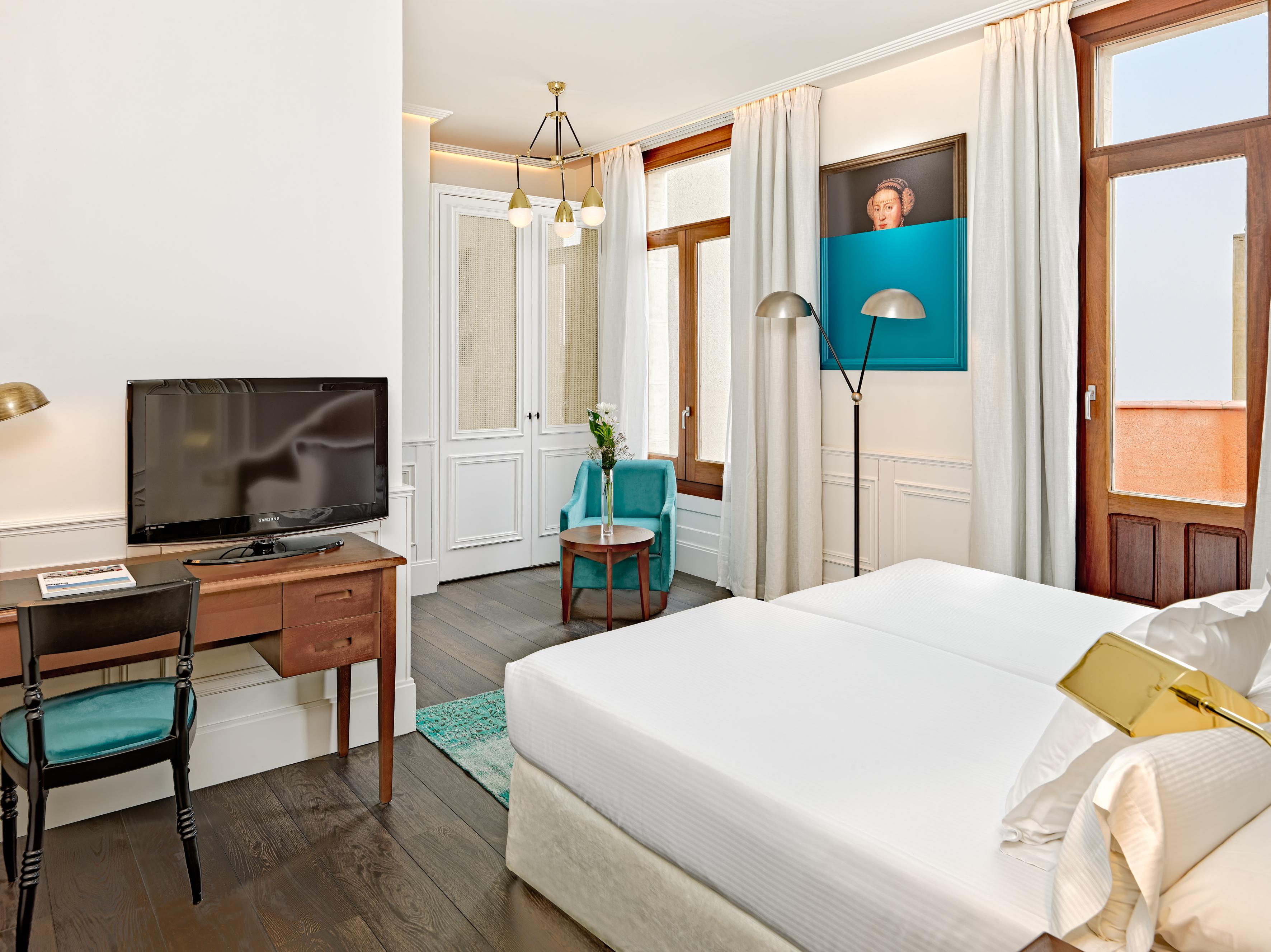 Boutique H10 De La Reina Hotel Madrid