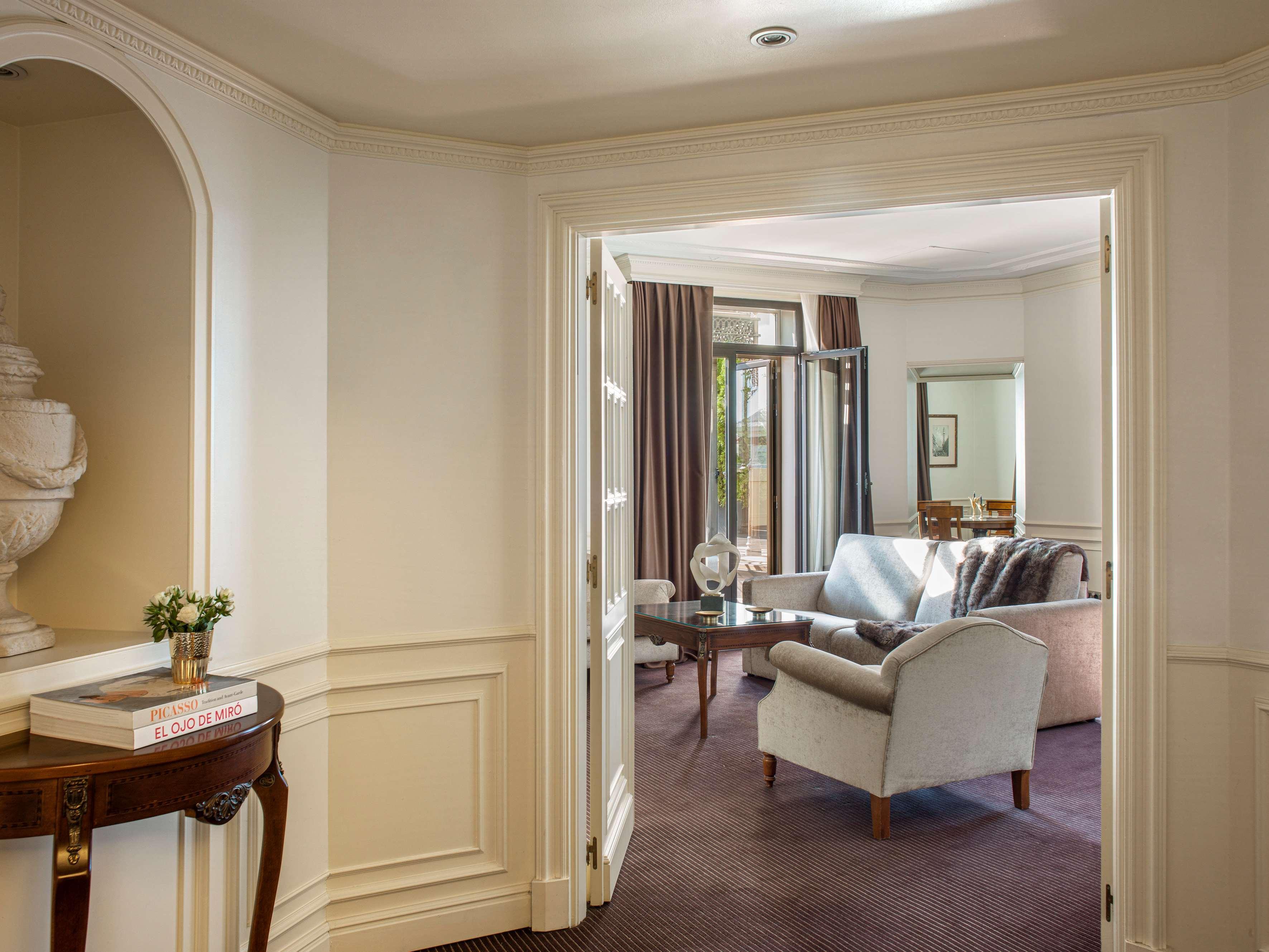 Hotel Fenix Gran Melia - The Leading Of The World