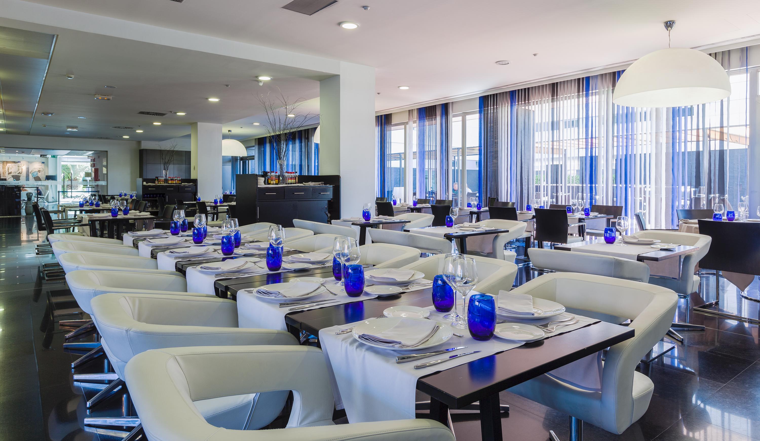 Axor Feria Hotel