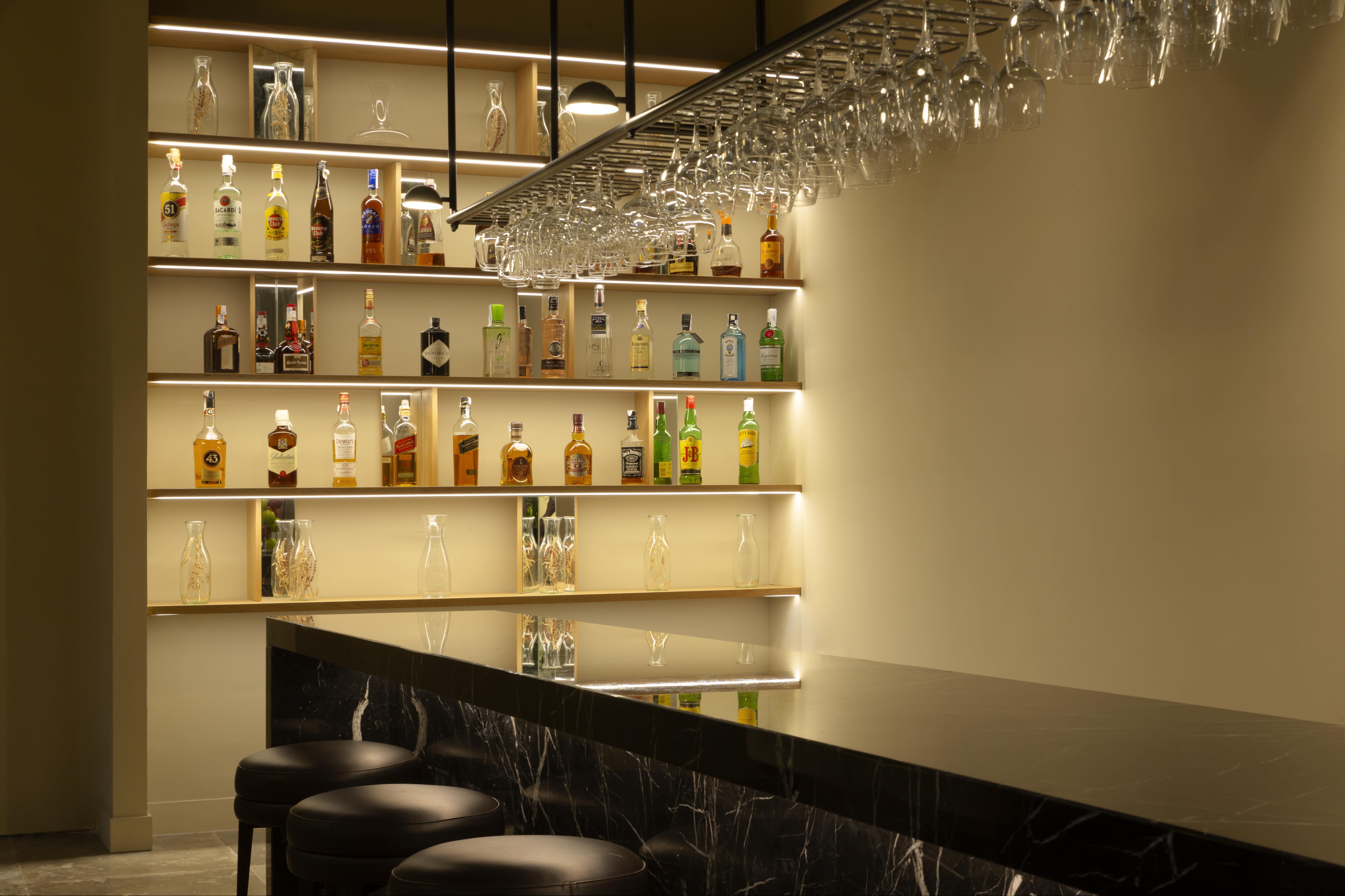 Hotel Icon Embassy 4*