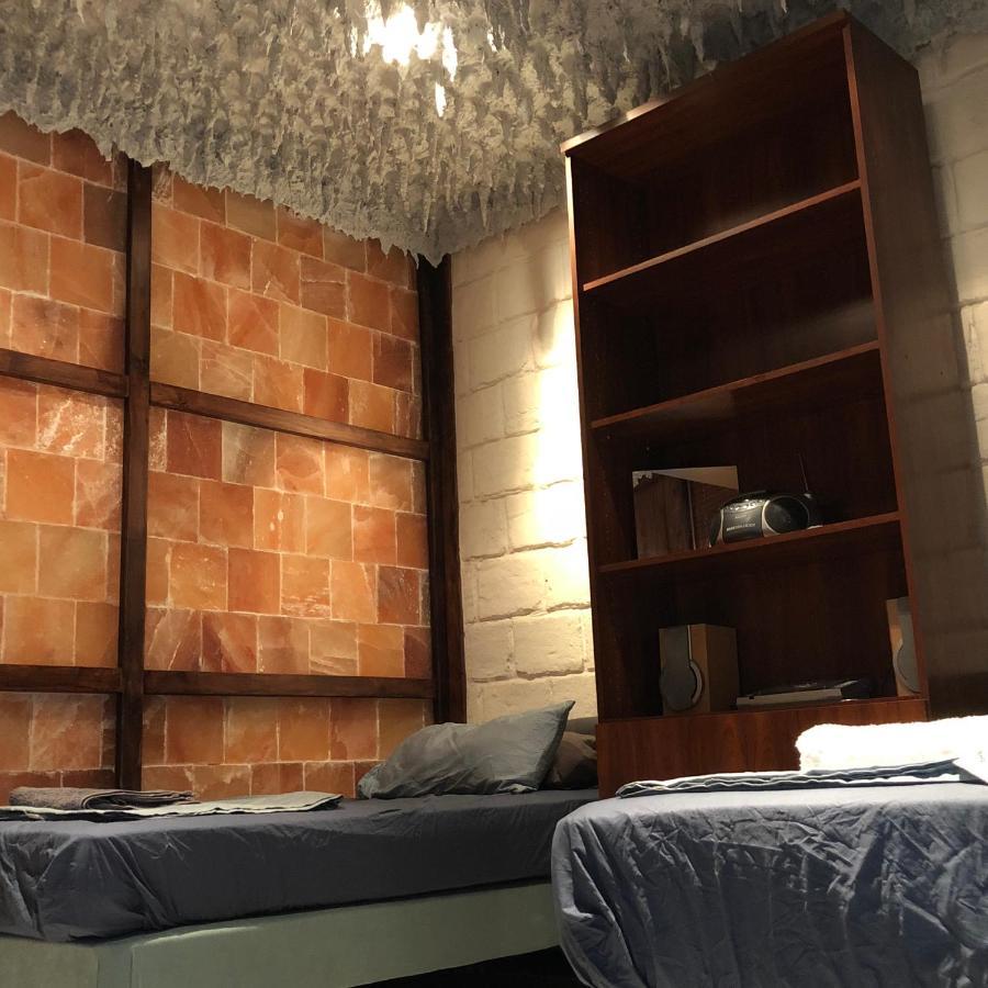 Gasthof Parsa Homstay Madrid