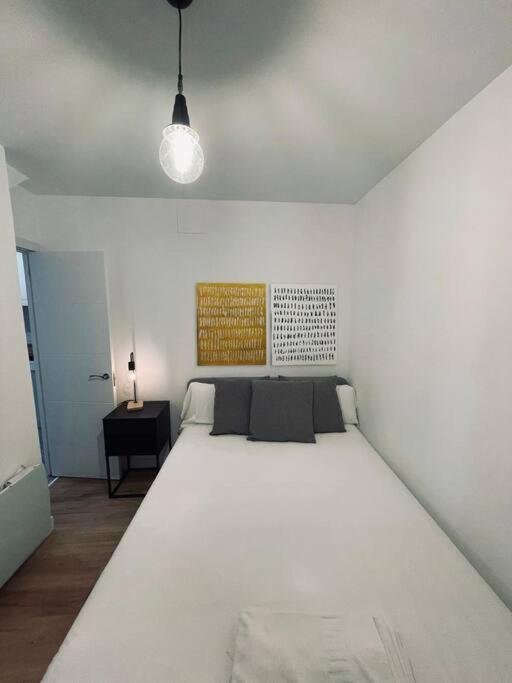 C/cabeza Cool Apt 7 Al Lado D Tirso De Molina Madri