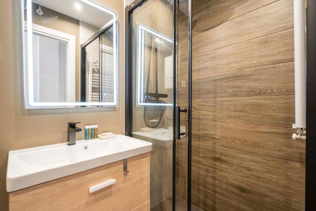 Agradable A Pie De Calle-30 Min De Sol Apartment *