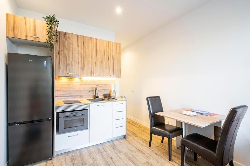 Apartment Agradable A Pie De Calle-30 Min De Sol