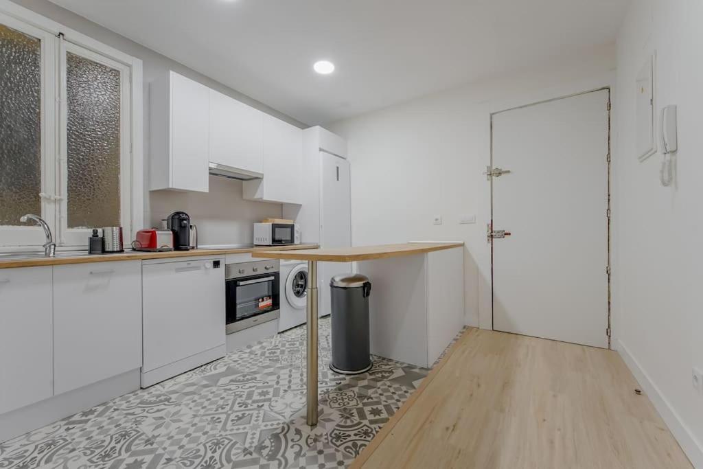 Lejlighed Modern Apt 6px En La Plaza De Tirso De Molina Madrid