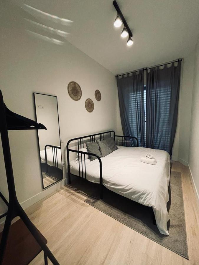 Nuevo Apt 7 Pax En Malasana / Gran Via Apartment Madrid