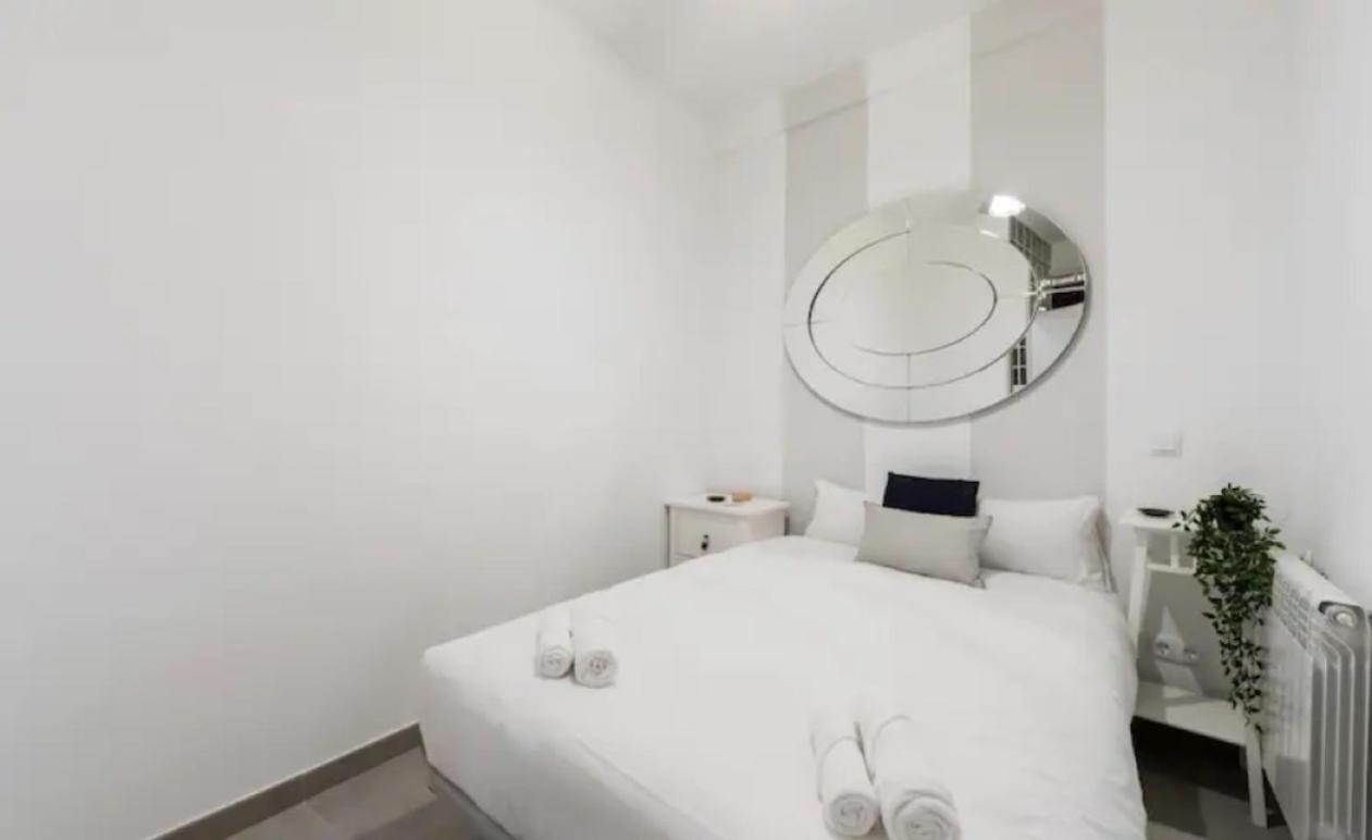 2 Bedrooms 2 Bathrooms Furnished - Plaza Mayor - Spacious & Equipped - Mintystay Apartamento *