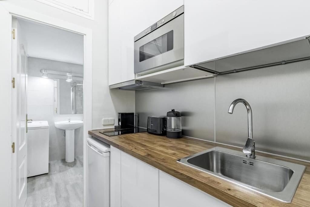 Estudio Cerca De Gran Via Apartment Madrid