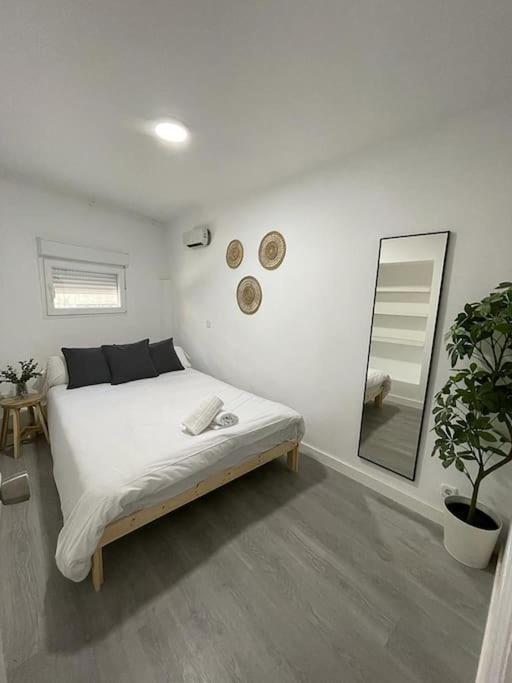 Atico C/silva 3pax Terraza Esquina Gran Via Apartamento Madri