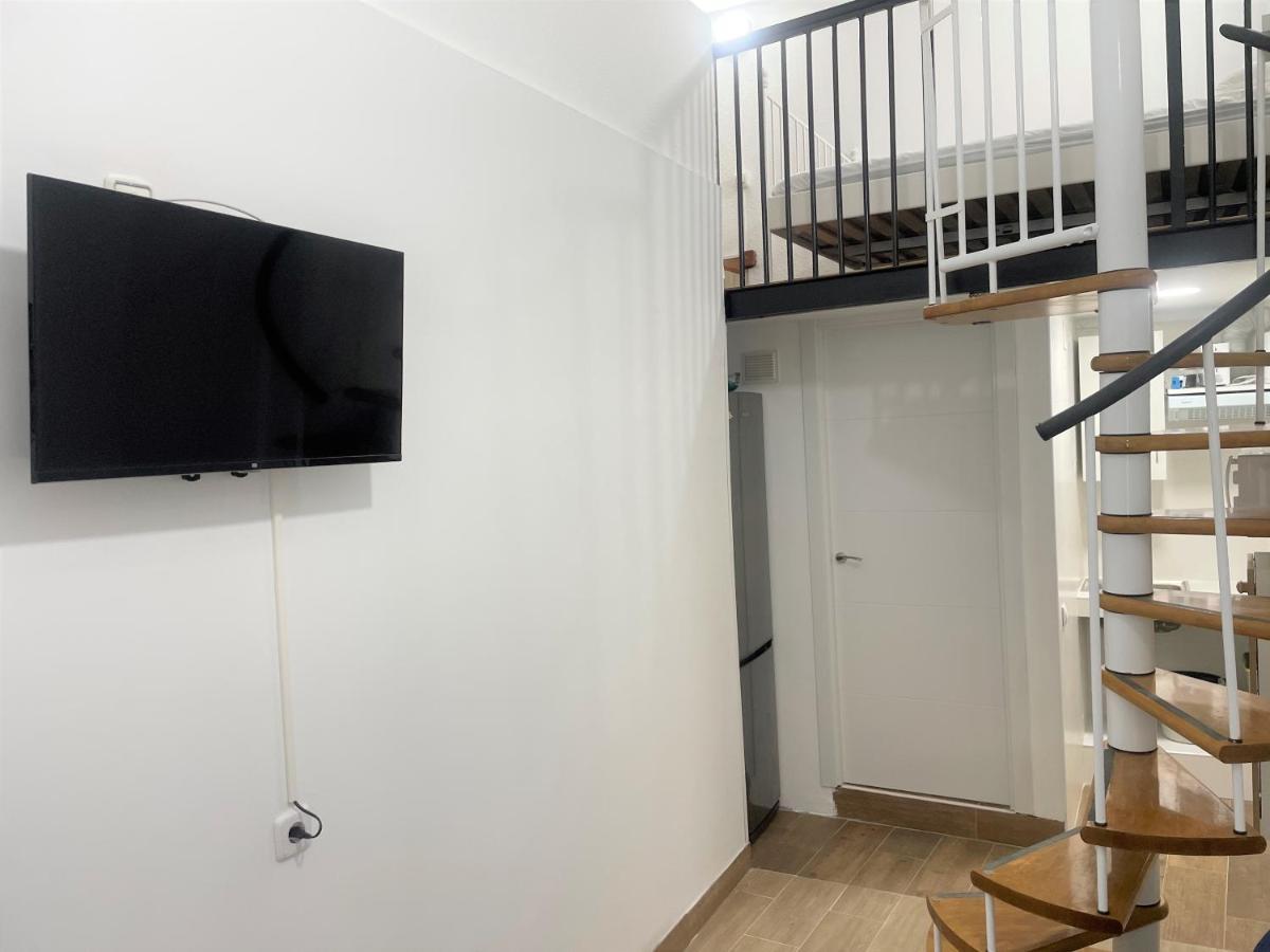 Apartamento Comodo Y Acogedor Apartamento En El Barrio De Chueca, Gran Via Con Aire Acondicionado *
