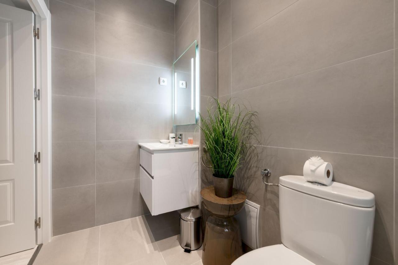 1 Bedroom 1 Bathroom- Lavapies- Minty Stay- Ave Maria Madri