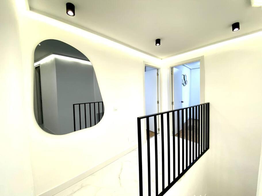 Gran-via Luxury Flat 3bd City Center + Terrace + Ac Madri