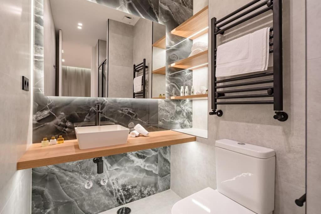 Apartment Modern Centro Ii Renovated 2br 2bh Madrid
