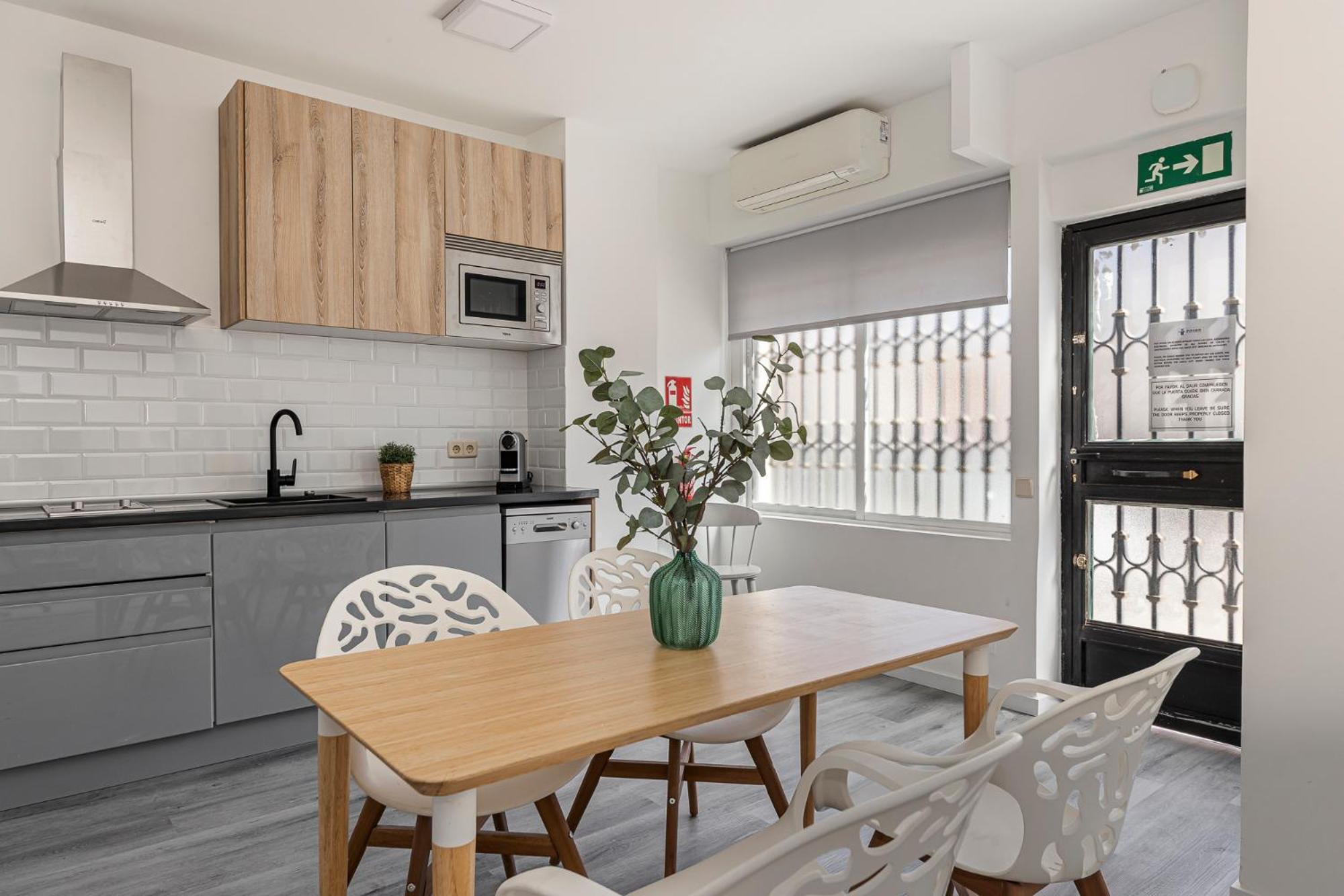 Bnbholder Calm Duplex Retiro Free Parking Madrid