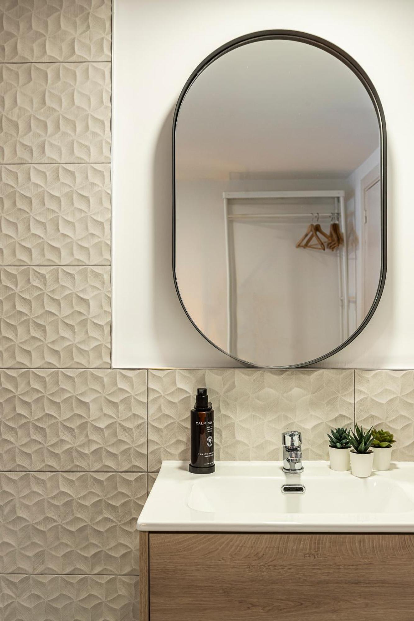 Bnbholder Calm Duplex Retiro Free Parking * Madrid