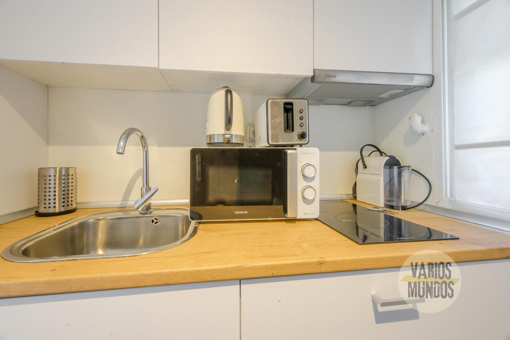Apartment Fabuloso Atico Doble Altura 3pax En Chueca Madrid