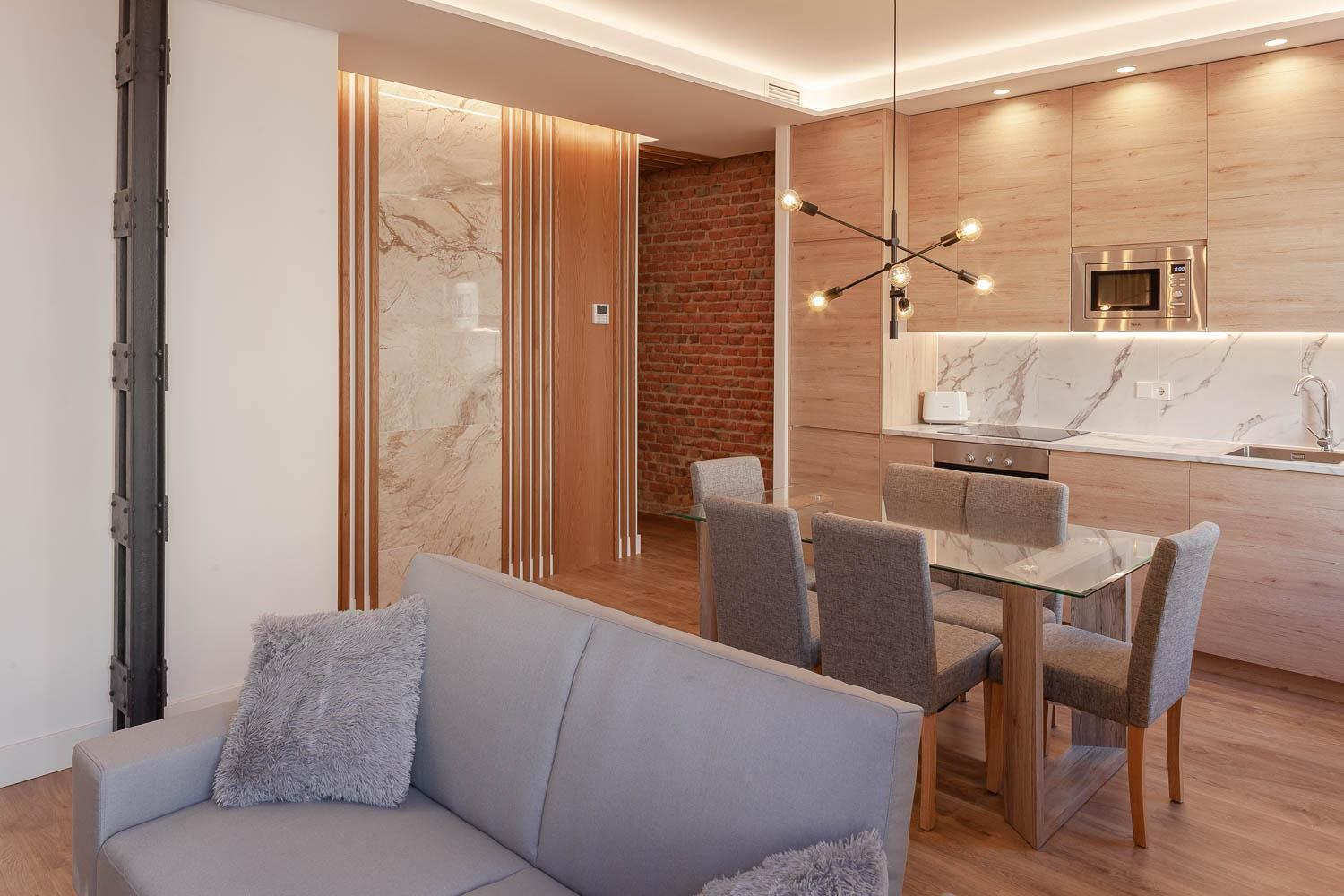 Apartment New, Modern And Luxurious, 3br Apt *