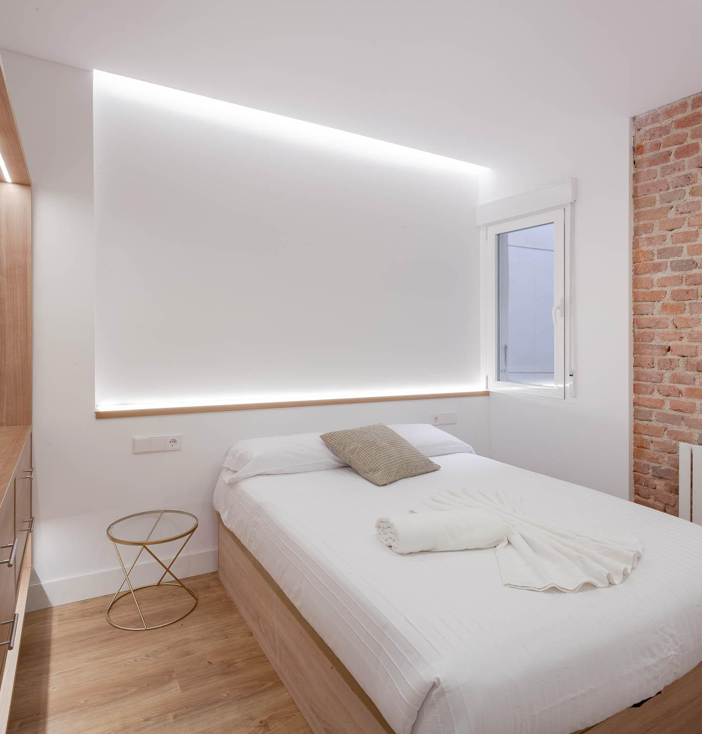 New, Modern And Luxurious, 3br Apt *