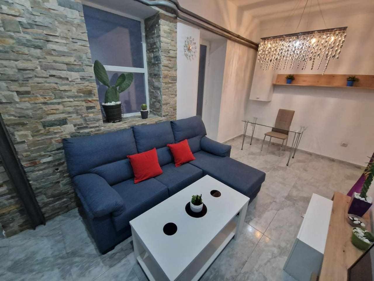 Menendez Pelayo, Loft Junto Al Retiro