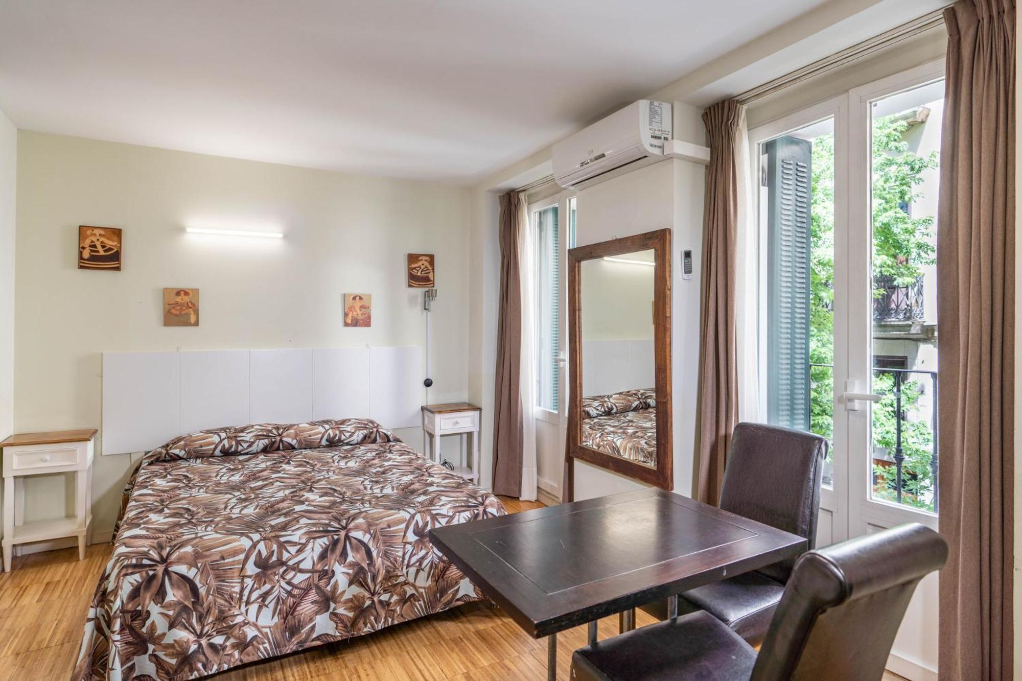 Apartment Mayor Centro Madrid