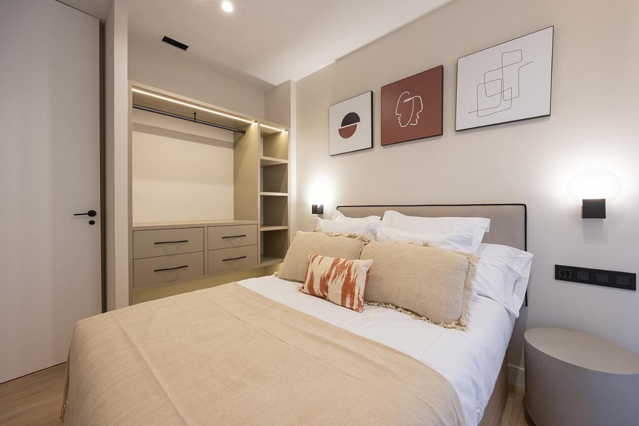 Gran Via Xv 4br 4bh * Madrid