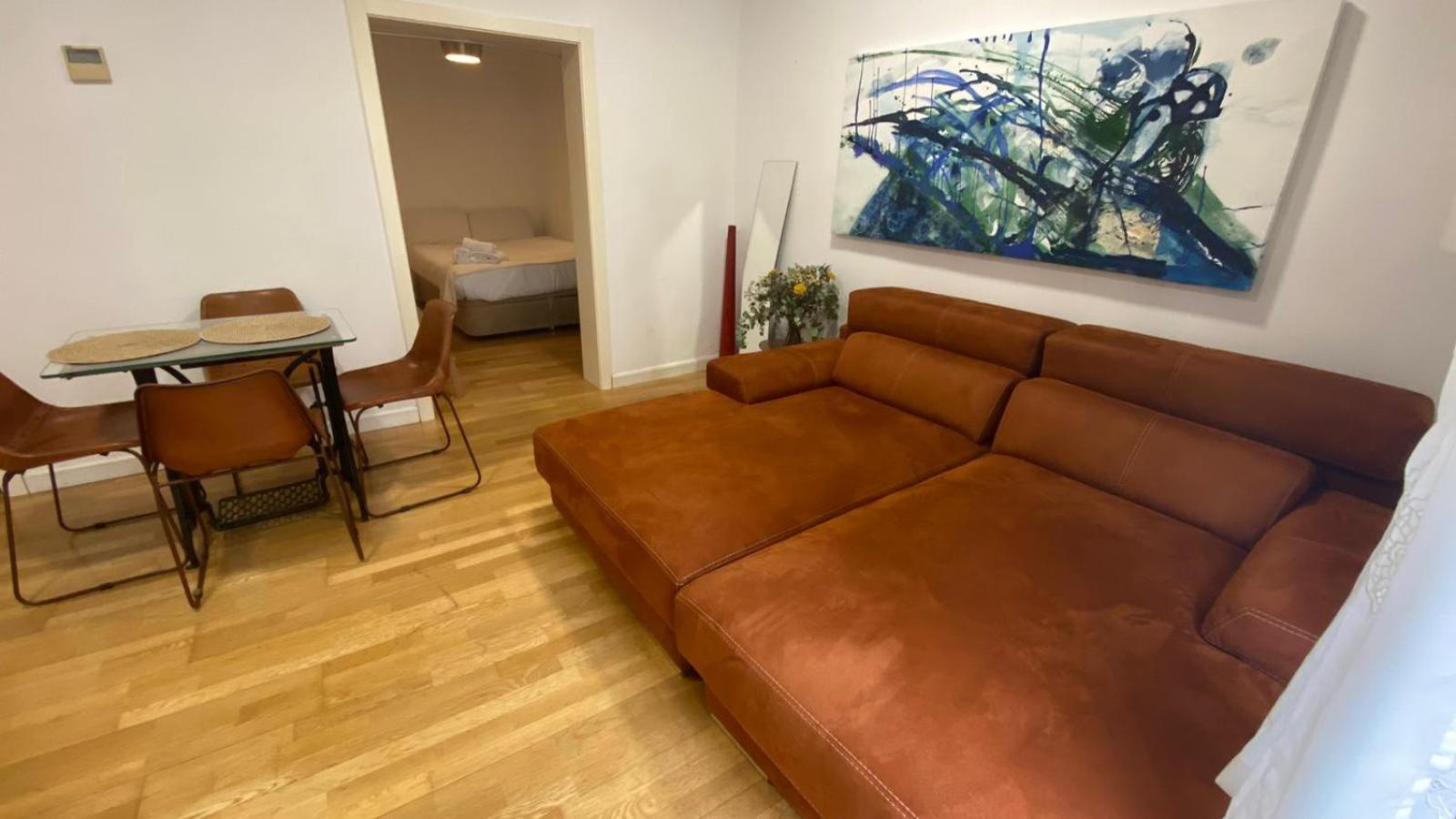 Apartment Comfortable Flat In Paseo Del Prado Atocha-almd8 *