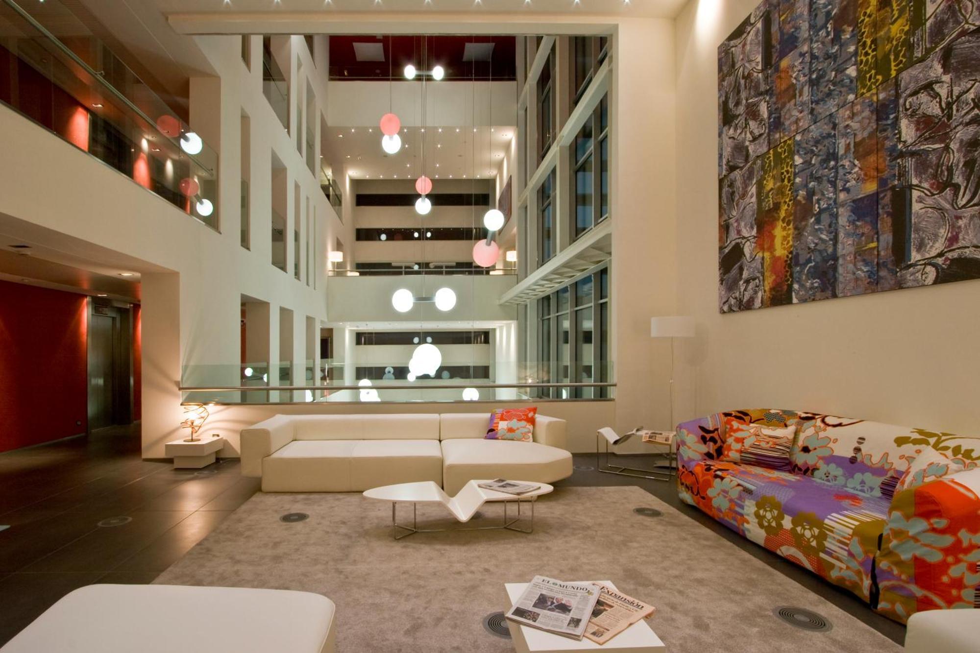 Hotel Axor Feria 4*