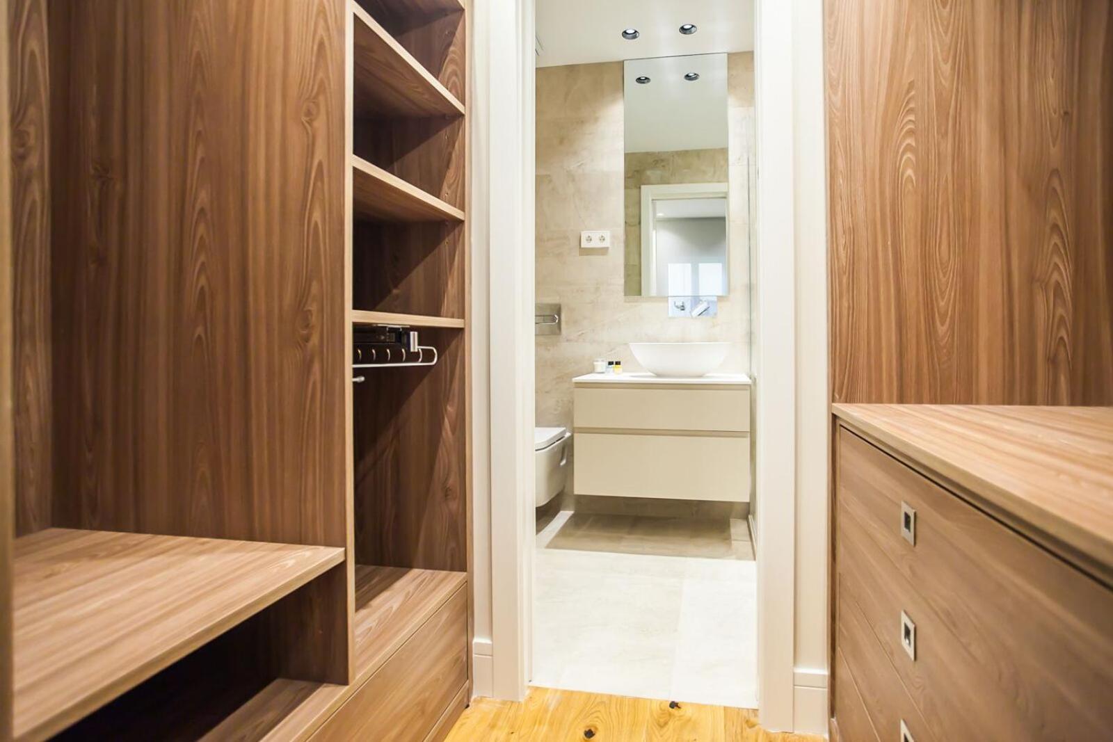 Apartment V73 Elegance & Comfort - Luxury In Barrio Salamanca *