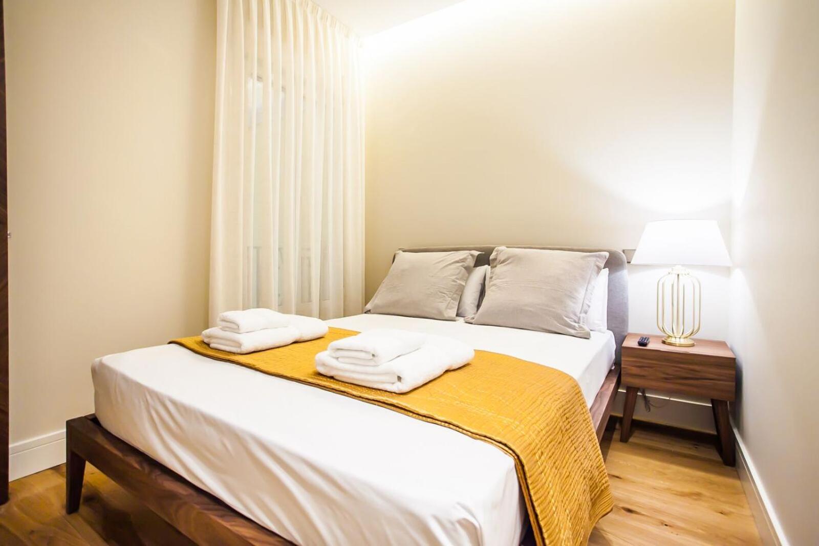 Apartment V73 Elegance & Comfort - Luxury In Barrio Salamanca *
