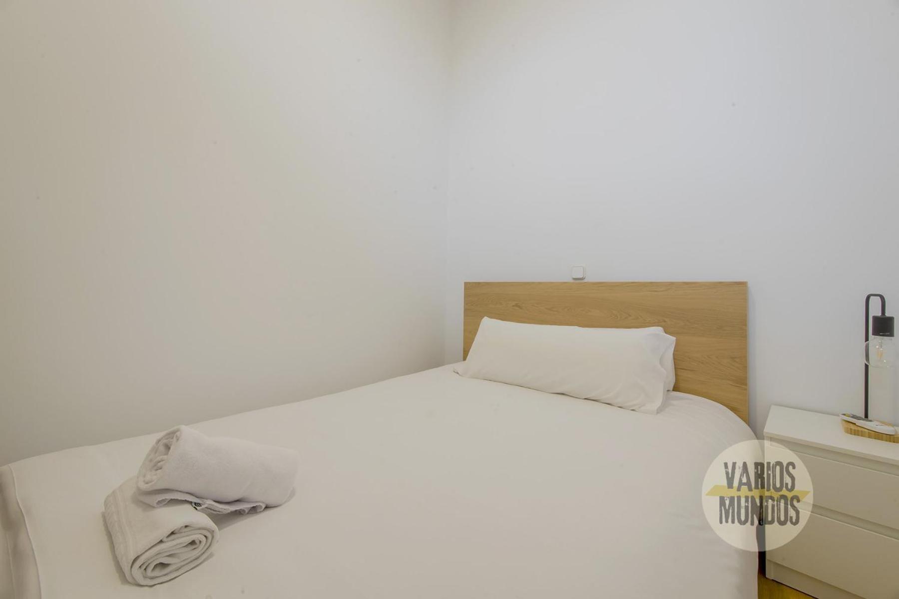 Fashion Design Loft En Calle Carretas-sol 4pax Madri