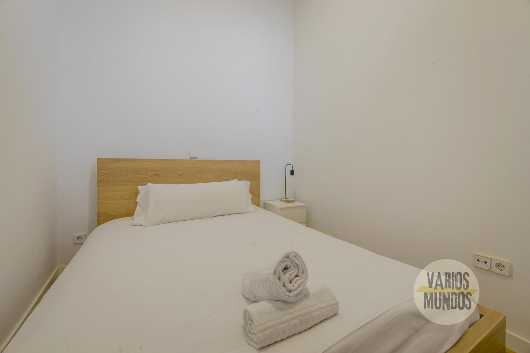 Fashion Design Loft En Calle Carretas-sol 4pax Madri